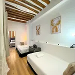 67 - Amazing Parisian Flat *