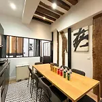 Appartement 67 - Amazing Parisian Flat Parijs
